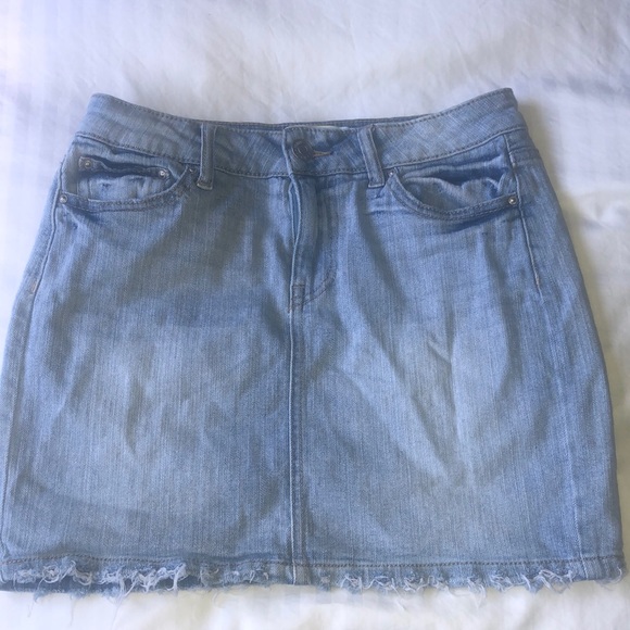 Jean skirt - Picture 1 of 3